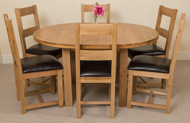 Edmonton Round Extendable Oak Dining Set with 6 Lincoln Oak Chairs