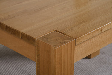 Kuba Large Oak Dining Table with 8 Montana Black Leather Chairs