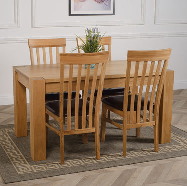Kuba Medium Oak Dining Table with 4 Harvard Oak Chairs