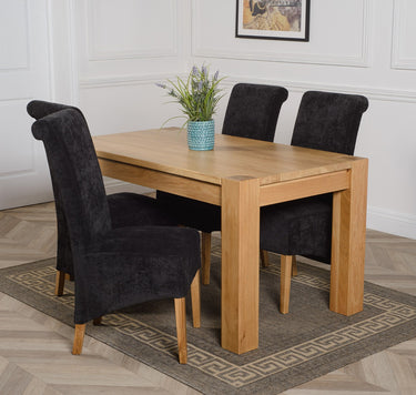Kuba Medium Oak Dining Table with 4 Montana Black Fabric Chairs