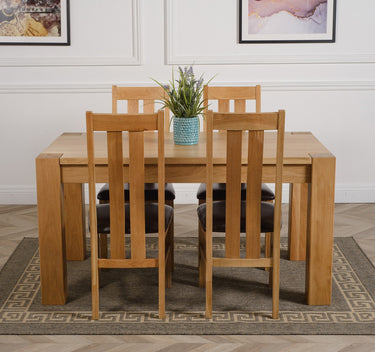 Kuba Medium Oak Dining Table with 4 Princeton Oak Chairs