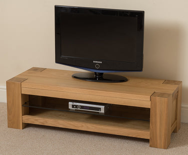Kuba Solid Oak Small Widescreen TV Unit
