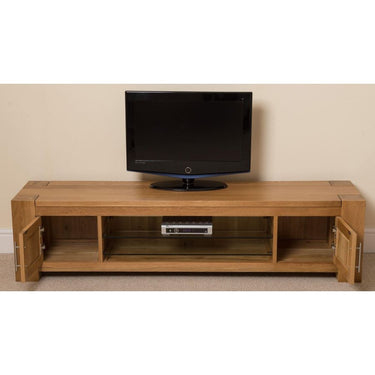 Kuba Solid Oak Widescreen TV Unit