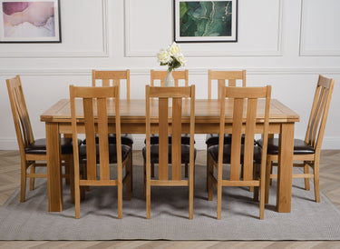 Richmond Large Oak Extending Dining Table with 8 Princeton Oak Chairs