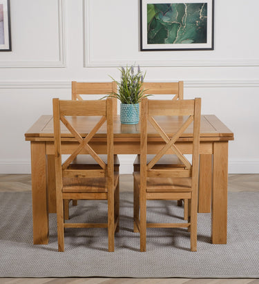 Richmond Medium Oak Extendable Dining Table with 4 Berkeley Oak Chairs