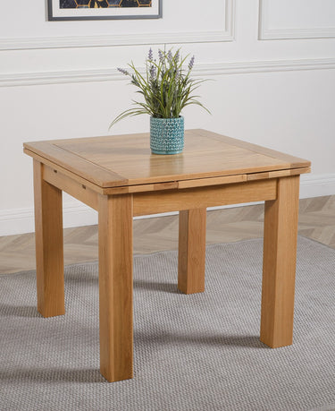 Richmond Small Extending Oak Dining Set with 6 Harvard Oak Chairs